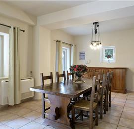 3 bedroom villa with heated pool in Kassiopi, Corfu, sleeps 6